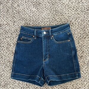 EUC Judy Blue denim shorts. Size Small